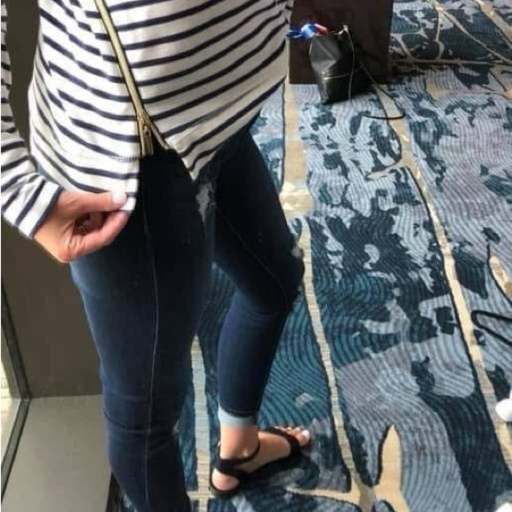 Stella & Dot crush it pullover with side zips - Picture 3 of 3